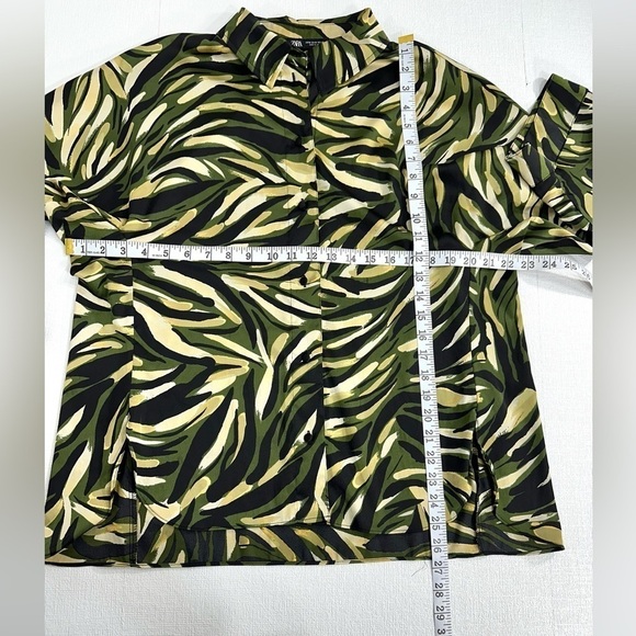 Zara print button down blouse shirt size M - Picture 9 of 14